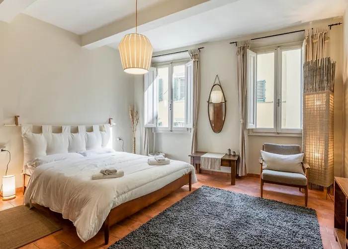 Apartment Guesthost - Mercato Di Sant'ambrogio Cozy