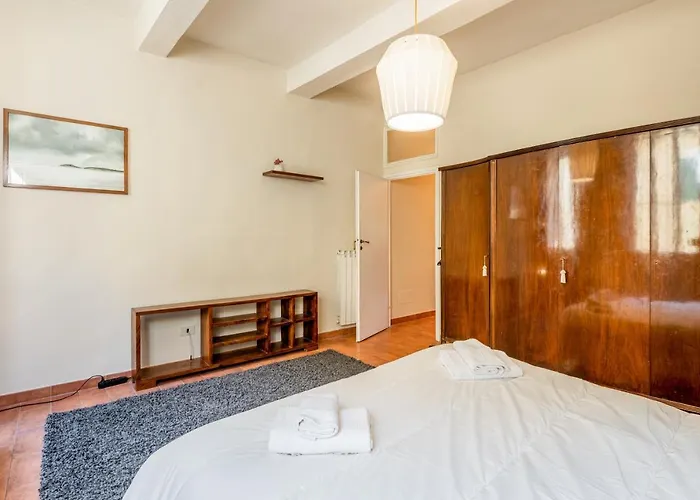 Apartment Guesthost - Mercato Di Sant'ambrogio Cozy *